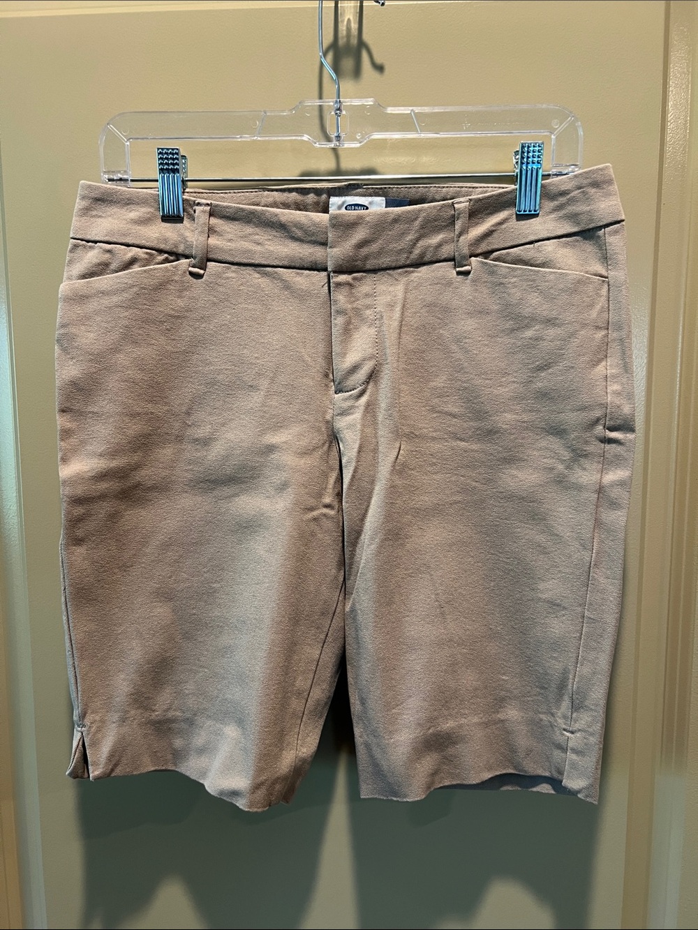 Old Navy Women's Bermuda Shorts - Taupe